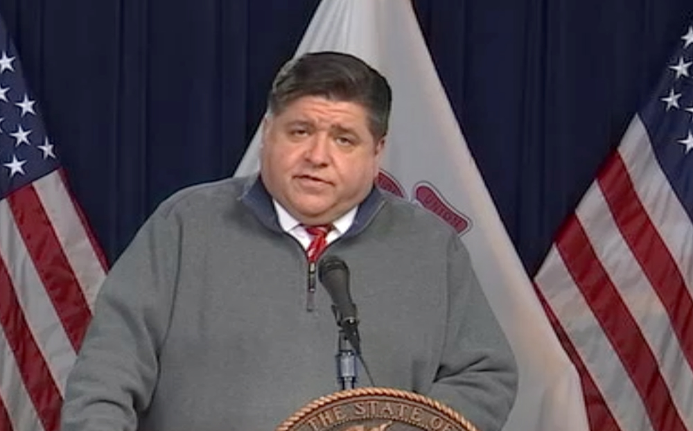 Pritzker highlights COVID-19 strain on healthcare workers