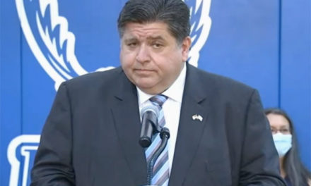 Pritzker still mulling vaccine, testing requirement for state employees