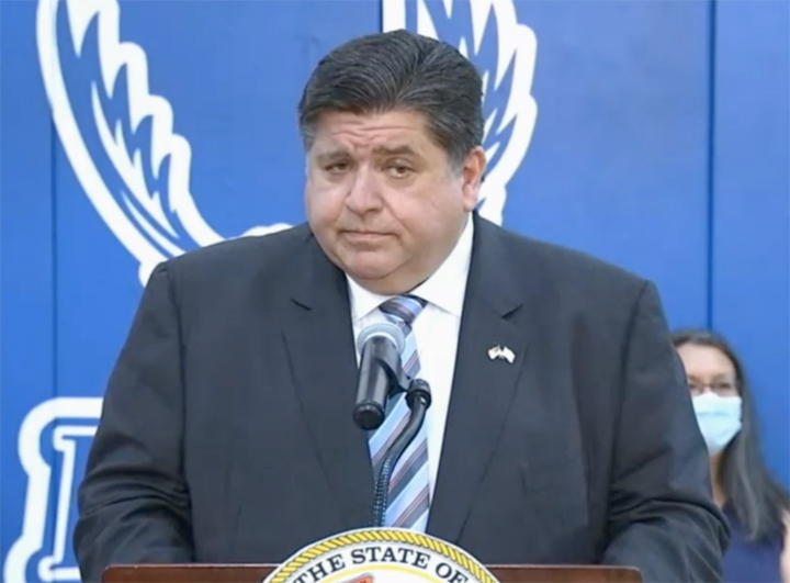 Pritzker still mulling vaccine, testing requirement for state employees