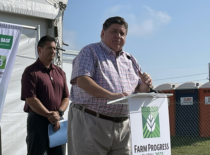 Illinois expands initiative to address mental health in farmers