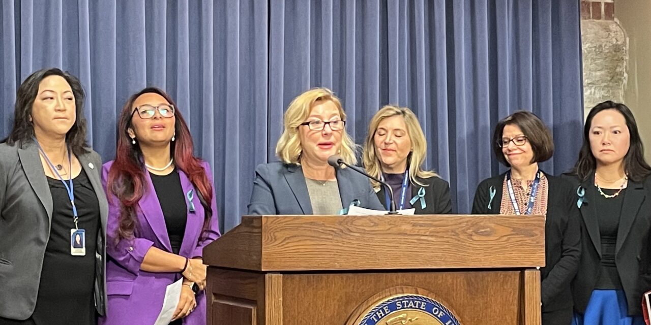 Lawmakers raise awareness about cervical health