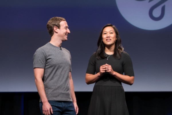September 2016 | Co-founders and co-CEOs of the Chan Zuckerberg Initiative, Priscilla Chan and Mark Zuckerberg. | Photograph by CZI.